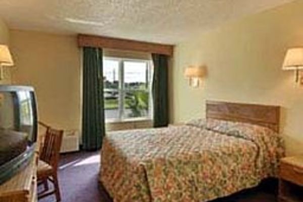 Hotel TRAVELODGE LAKE PARK VALDOSTA (Lake Park)